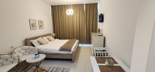 Dubai Apartment | Carson Tower C - Damac Hills by Golden Casa