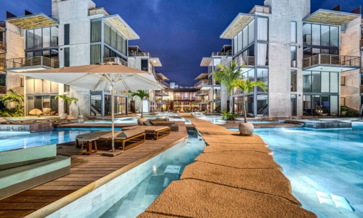 Tulum Condo | Sublime 1BR w Cenote | Big Gym | Pools | Jacuzzis