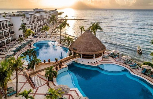 Downtown Resort | 98 m² Resort ∙ 127 guests