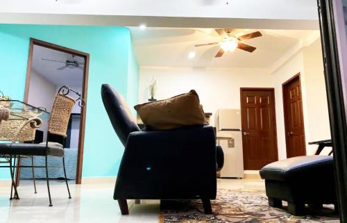 Colonia Centro Apartment | A unas cuadras del muelle, restaurantes & lifestyle