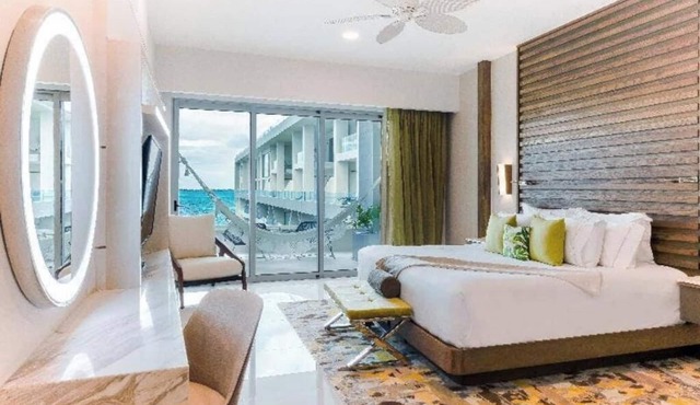 2-Bd 3-Bth Suite + Kitchen at Garza Blanca Cancún - 5 Diamond Beachfront Resort