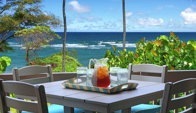 2BD/2BA Oceanfront Condo with Beach Access