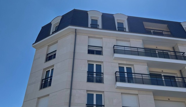 Brand New Modern Appartment Near Paris and Public Transports