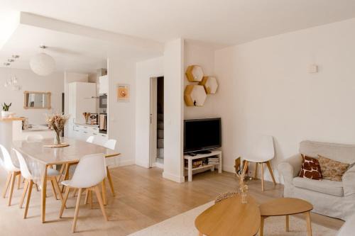 Calm charm in the West of Paris