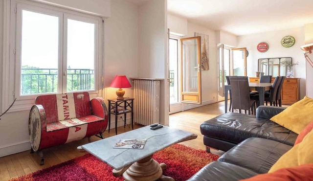VINCENNES WOODS, ROOFTOP, 3BR 30–60 days ahead? Ask for a private offer LET-VBp