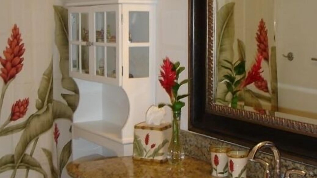 Photo of Bathroom in Pauwela