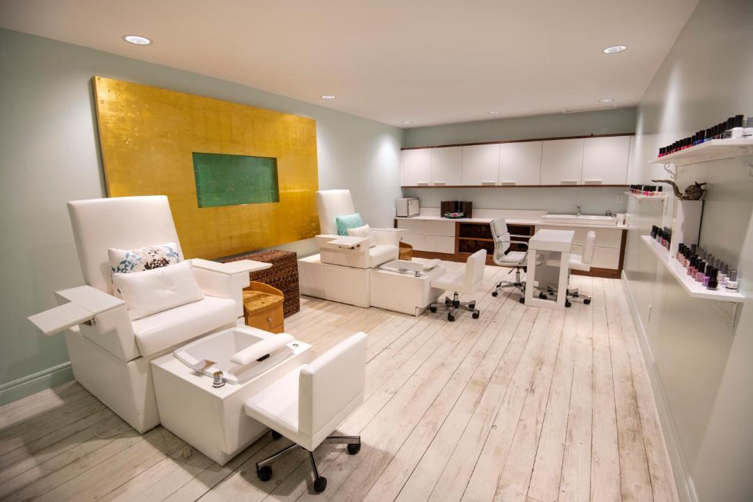 Photo of Livingroom in Grace Bay