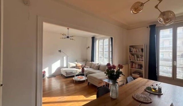 Le 81 - Paris & Versailles, Jardin et Parking